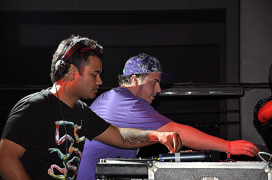 Ana Gilbert /Kwame Ferreira